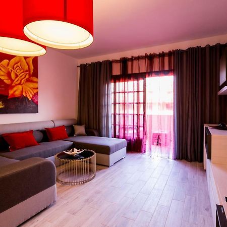 Spacious & Stylish Apartment Los Cristianos Los Cristianos  Dış mekan fotoğraf