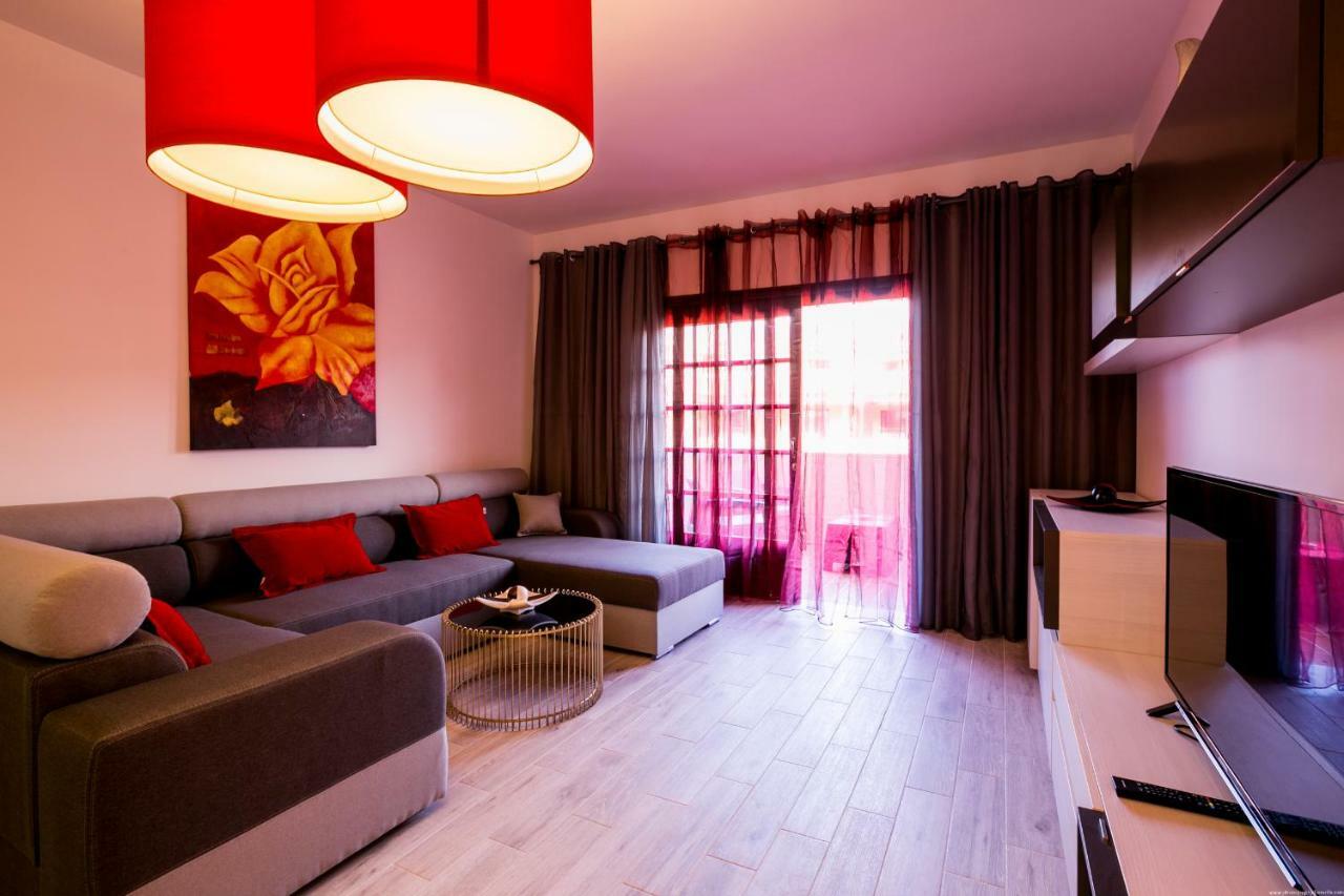 Spacious & Stylish Apartment Los Cristianos Los Cristianos  Dış mekan fotoğraf